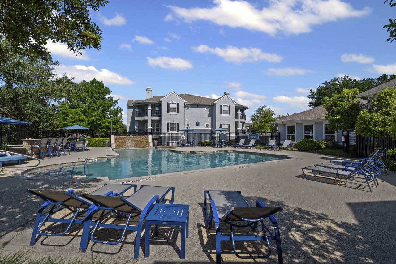 Benton Pointe Allen Tx 2 of 29