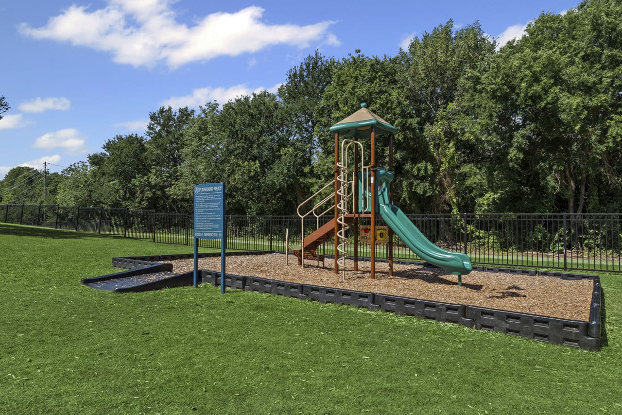 Benton Pointe Allen Tx 18 of 29