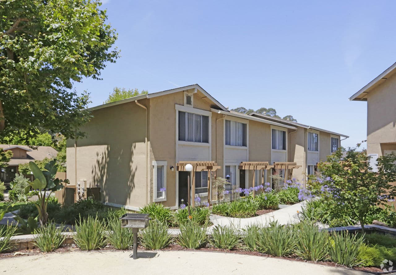 Landing At Capitola Apartments Santa Cruz Ca 1 of 26