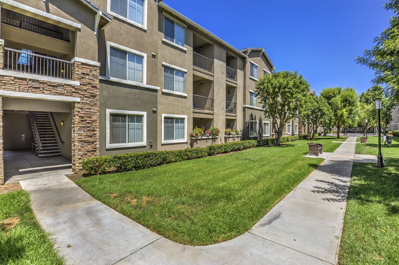 The Paseo At Town Center Santa Clarita Ca 2 of 20