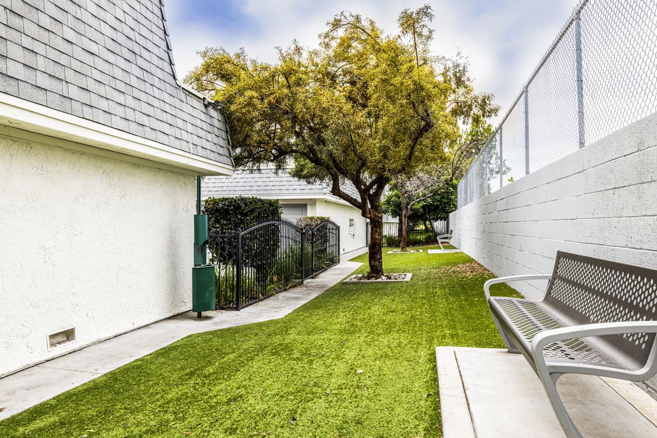 Lexington Townhomes Montclair Ca 9 of 26