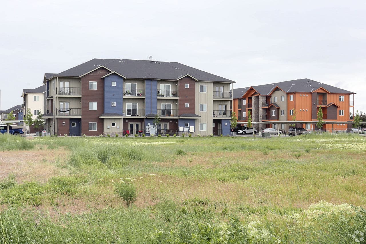 Pennwood Apartments 2 of 32