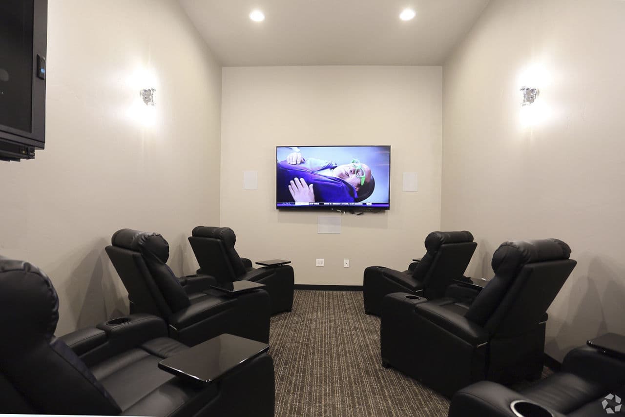 Pennwood Apartments 14 of 32