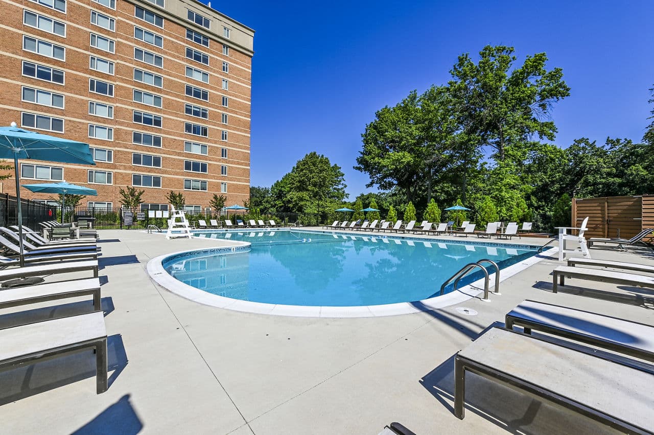 Potomac Towers Arlington Va 4 of 27