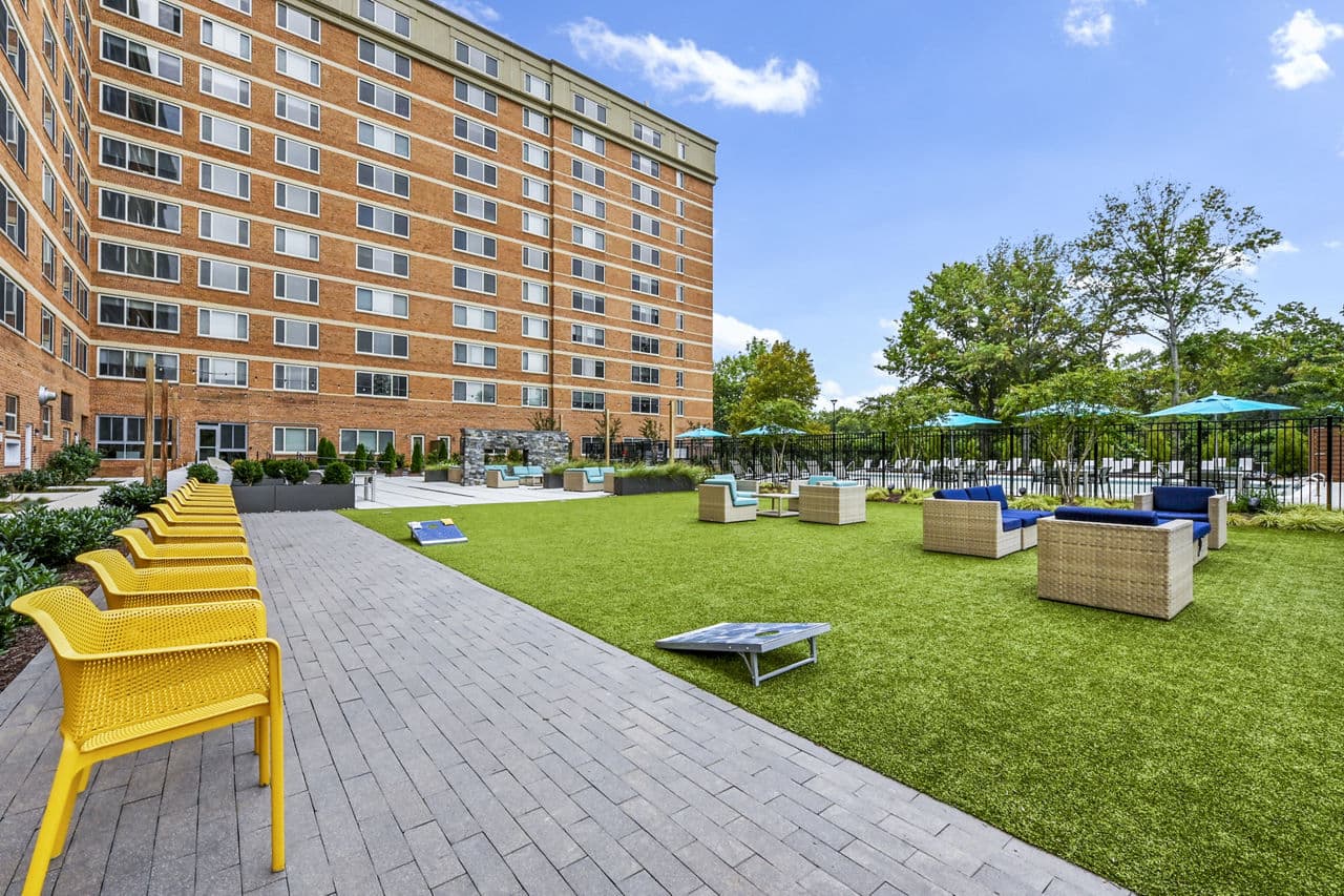 Potomac Towers Arlington Va 19 of 27