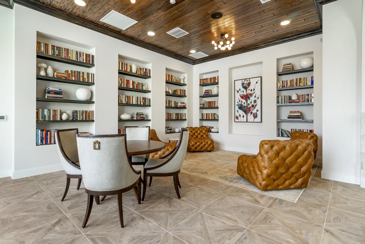 Lago Apartments Naples Fl 9 of 27