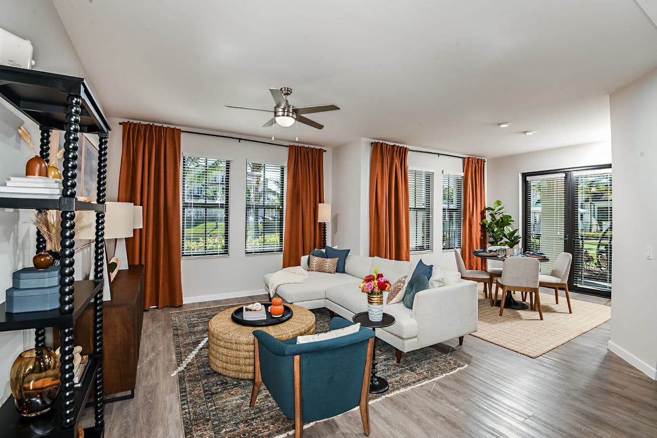 Lago Apartments Naples Fl 18 of 27