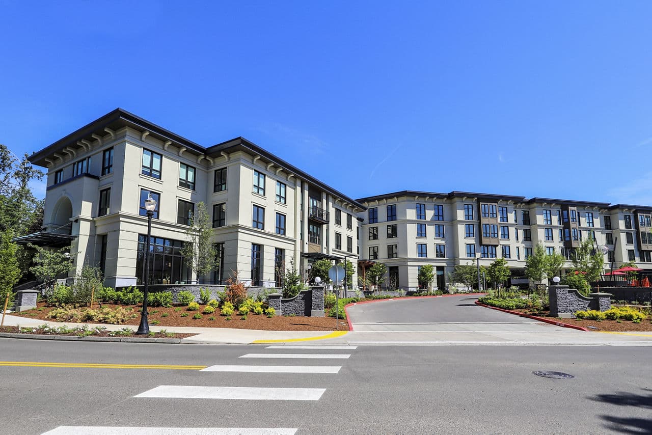 Mercato Grove Apartments 2 of 27