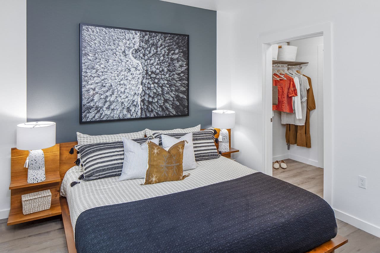 Mercato Grove Apartments 25 of 27