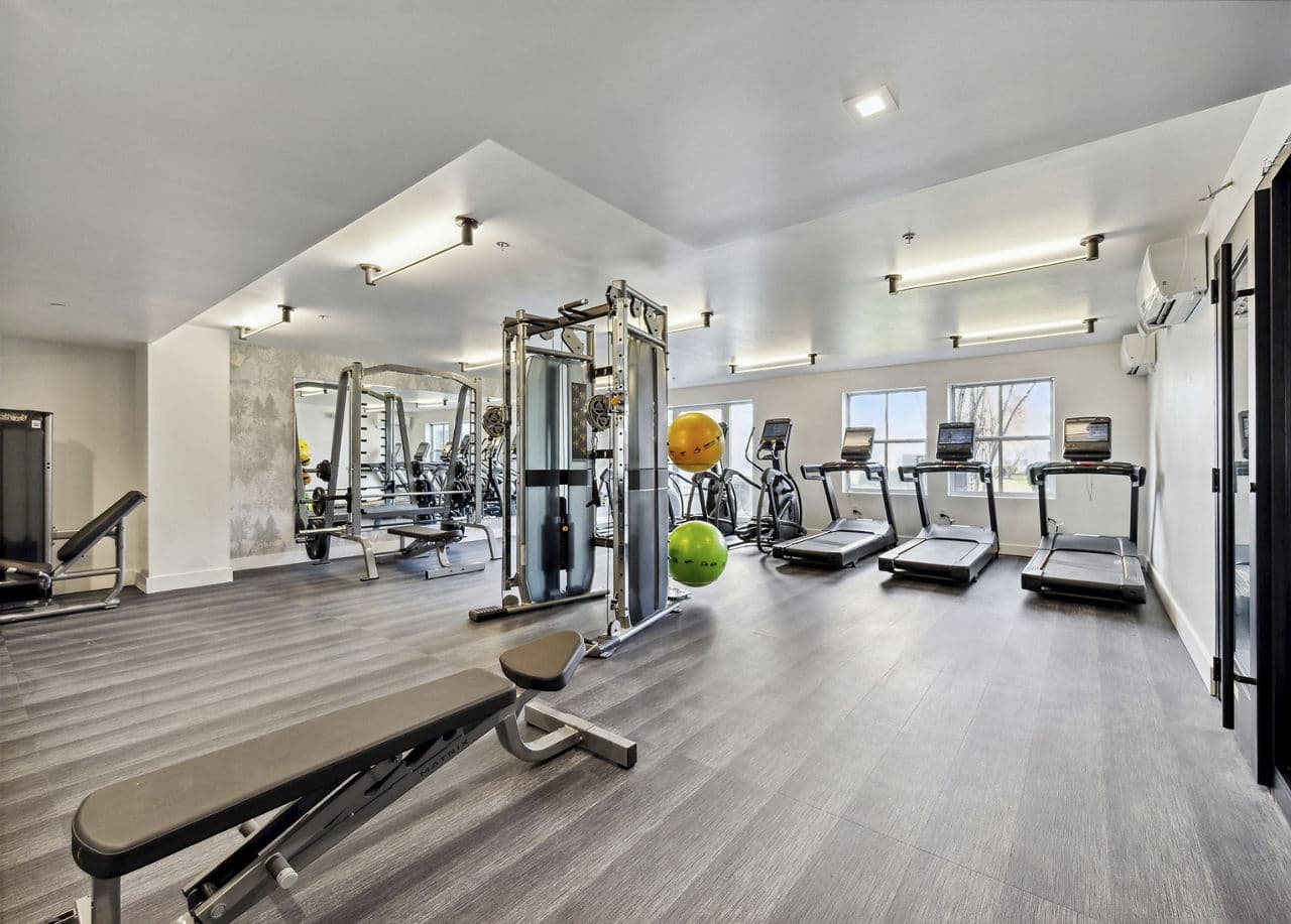 Avana Cliffside 20 of 30