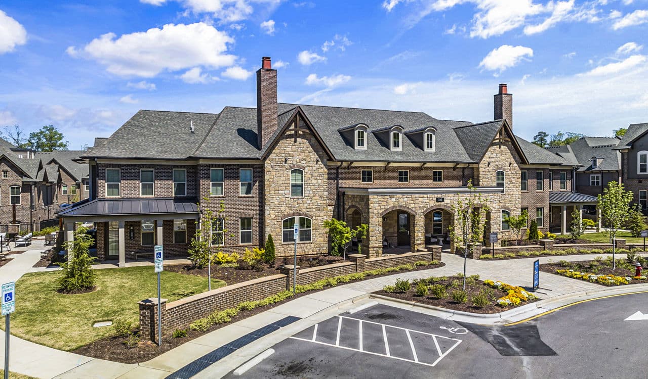 Griffin Weston Luxury Apartments Townhomes Cary Nc 13 of 33