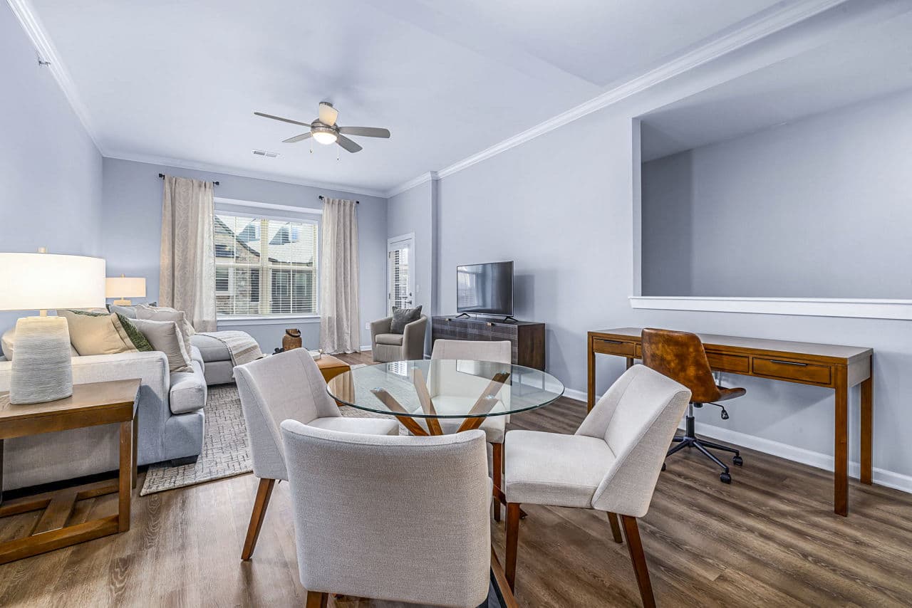 Griffin Weston Luxury Apartments Townhomes Cary Nc 25 of 33
