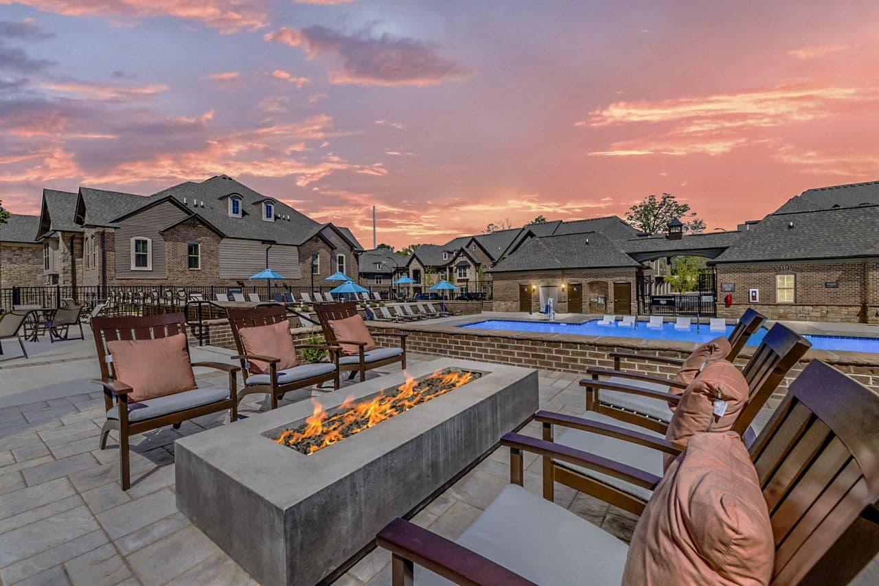 Griffin Weston Luxury Apartments Townhomes Cary Nc 19 of 33