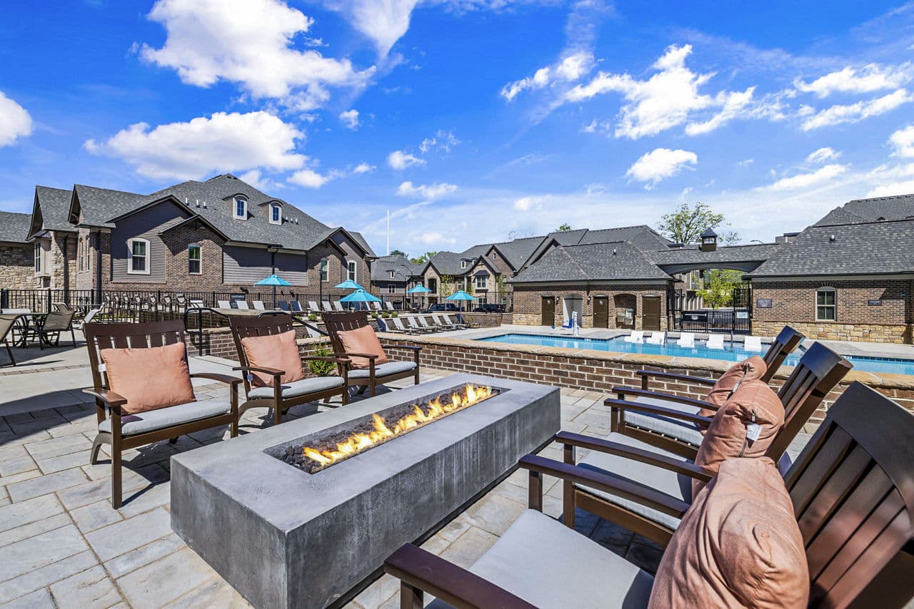 Griffin Weston Luxury Apartments Townhomes Cary Nc 16 of 33