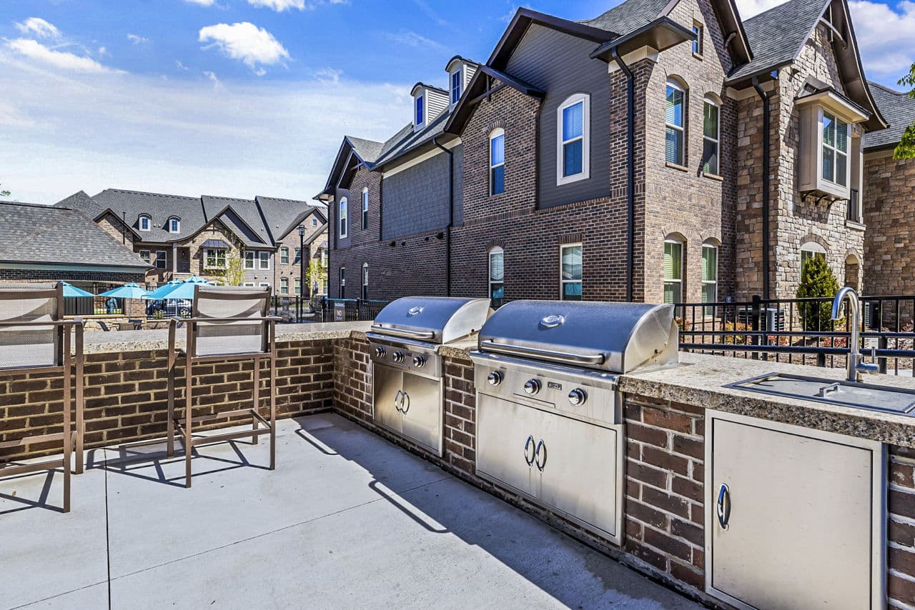 Griffin Weston Luxury Apartments Townhomes Cary Nc 15 of 33