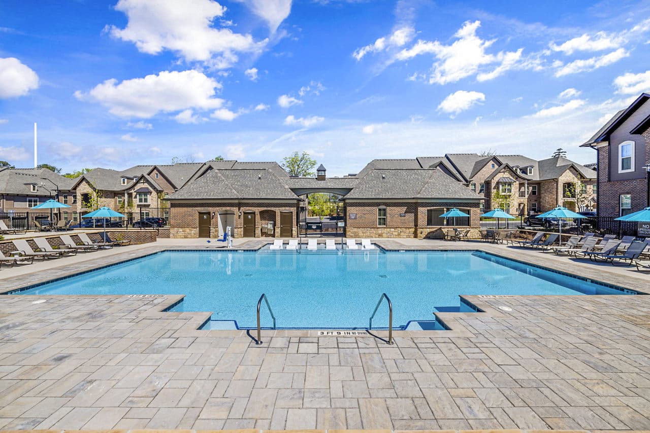 Griffin Weston Luxury Apartments Townhomes Cary Nc 11 of 33