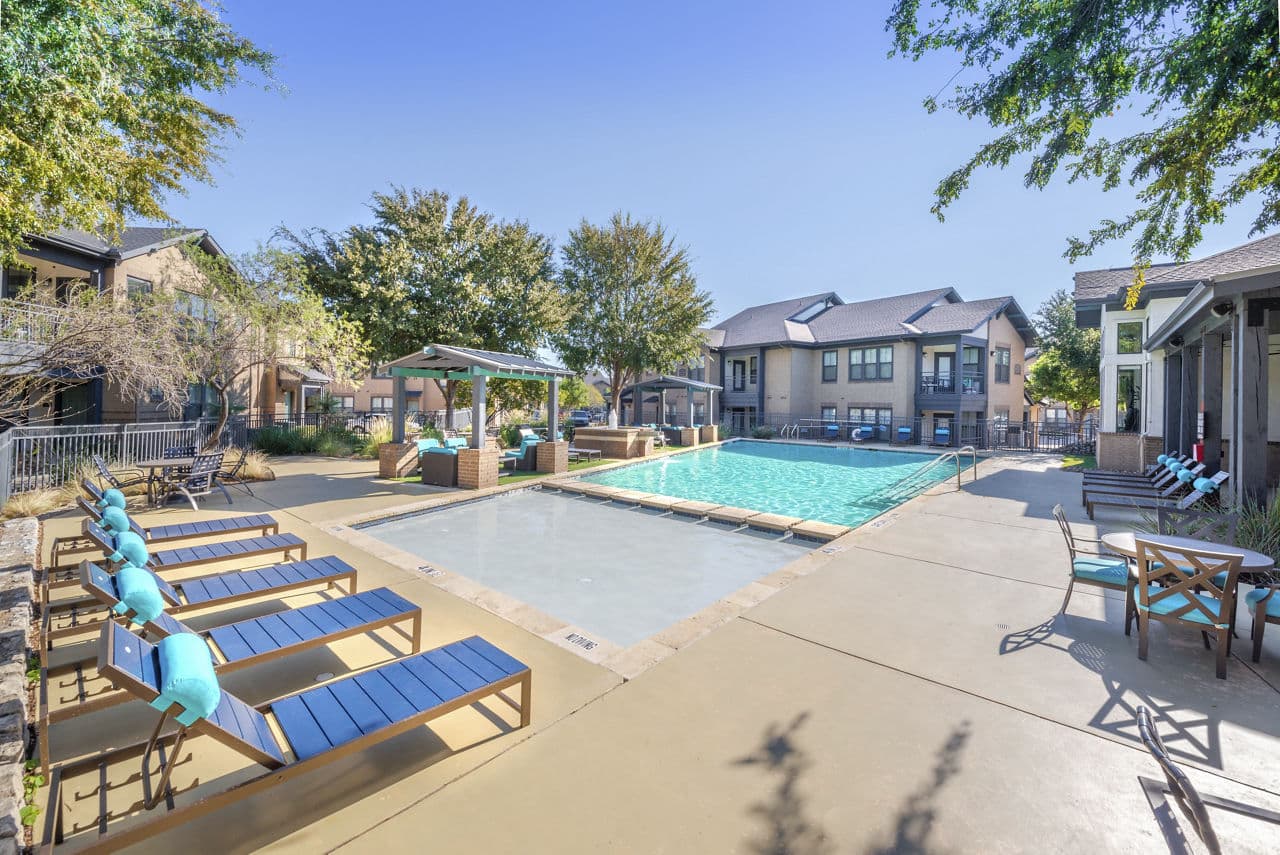 Creekside Townhomes Richardson Tx 3 of 17