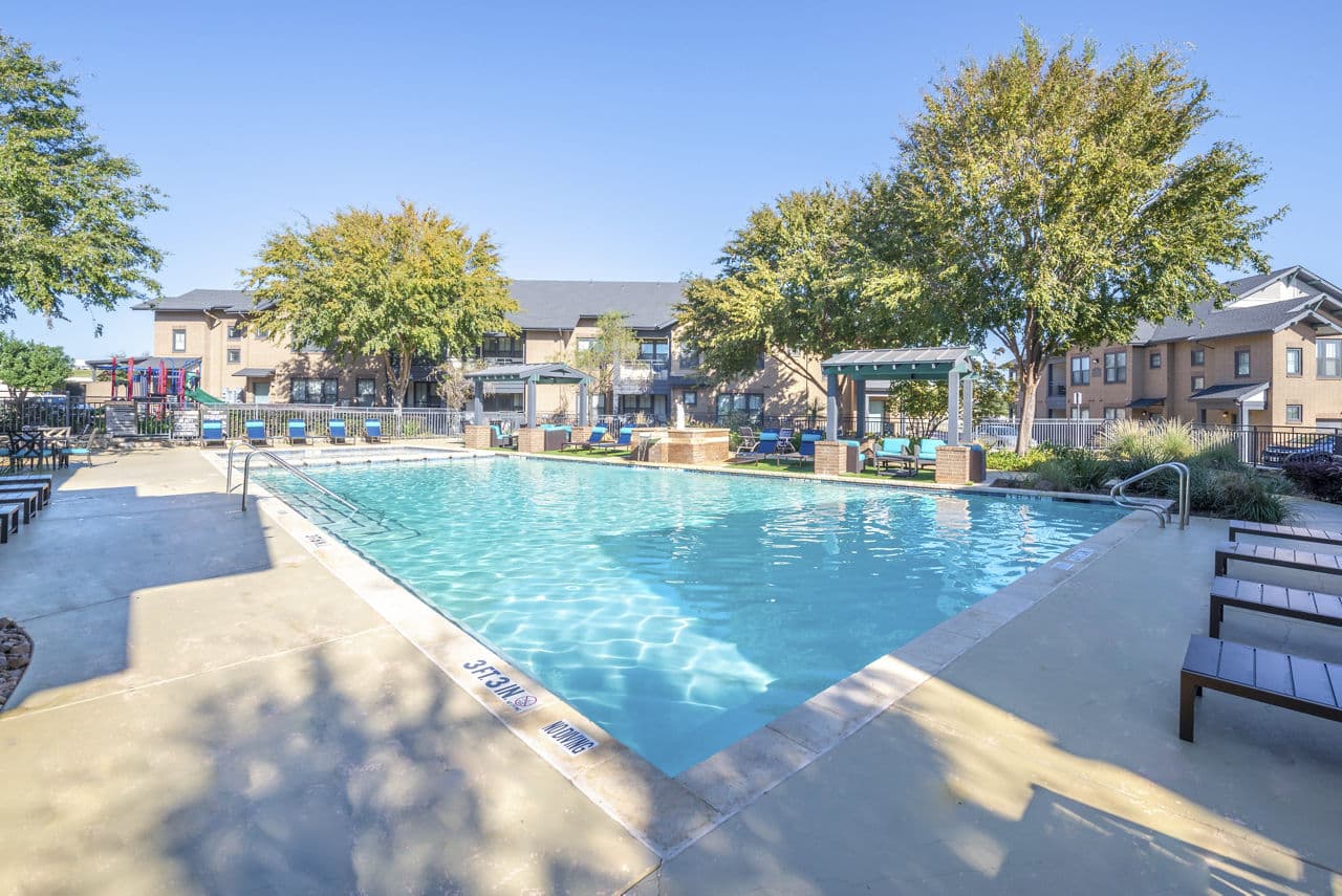 Creekside Townhomes Richardson Tx 1 of 17