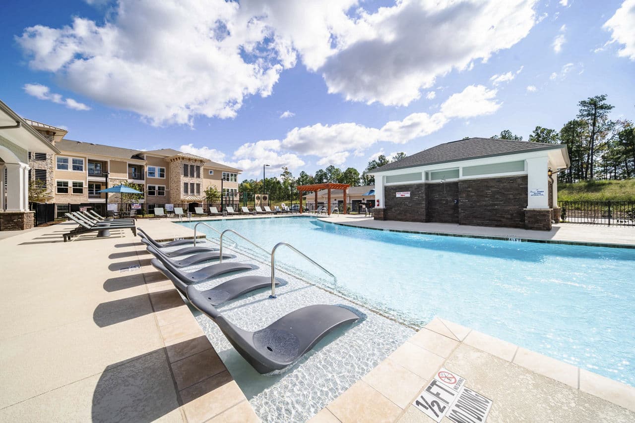 Residences At Shiloh Crossing Apartment Homes Morrisville Nc 1 of 23