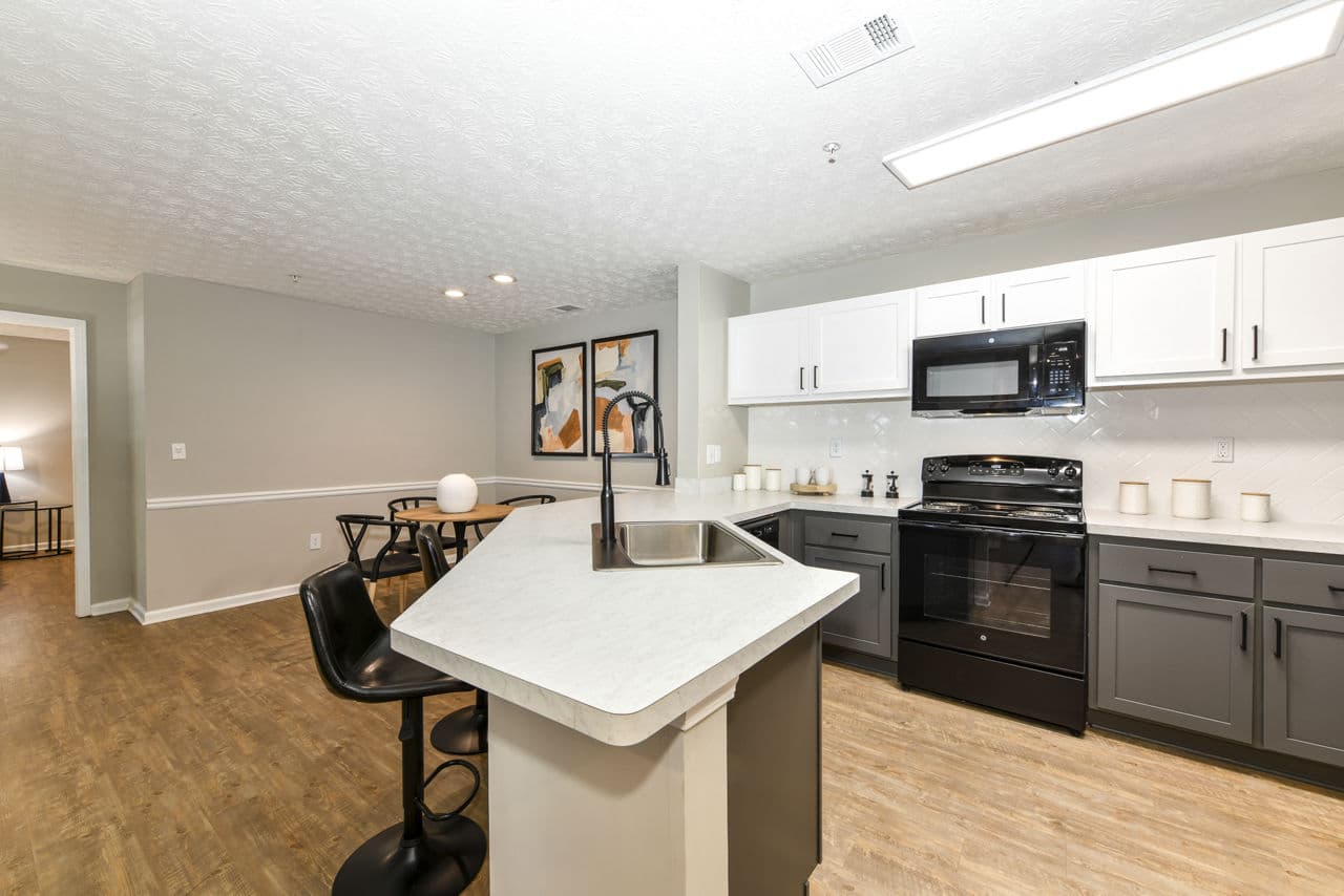Avana Twenty9 22 of 28