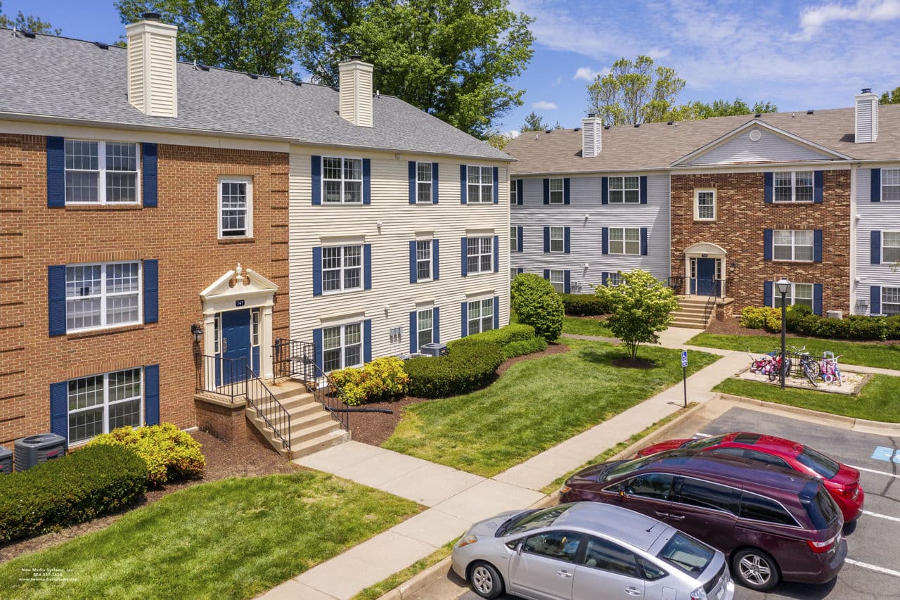 Avana Fieldstone Leesburg Va 20 of 21