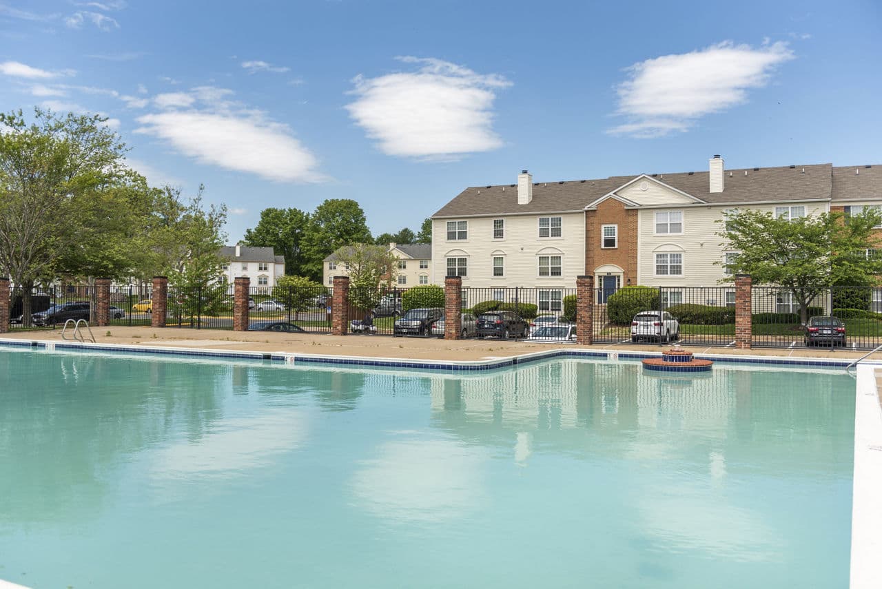 Avana Fieldstone Leesburg Va 1 of 21