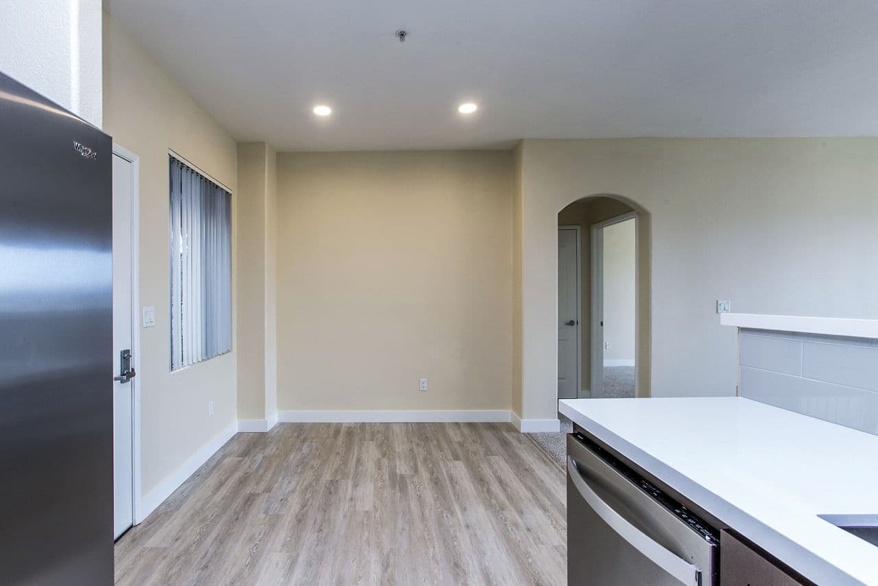Waterford Place Apartments 16 of 20