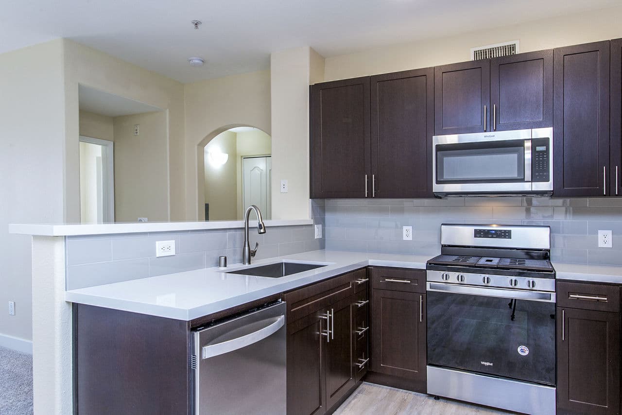 Waterford Place Apartments 10 of 20