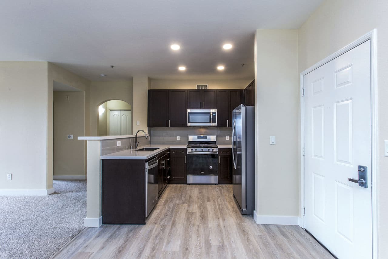 Waterford Place Apartments 9 of 20
