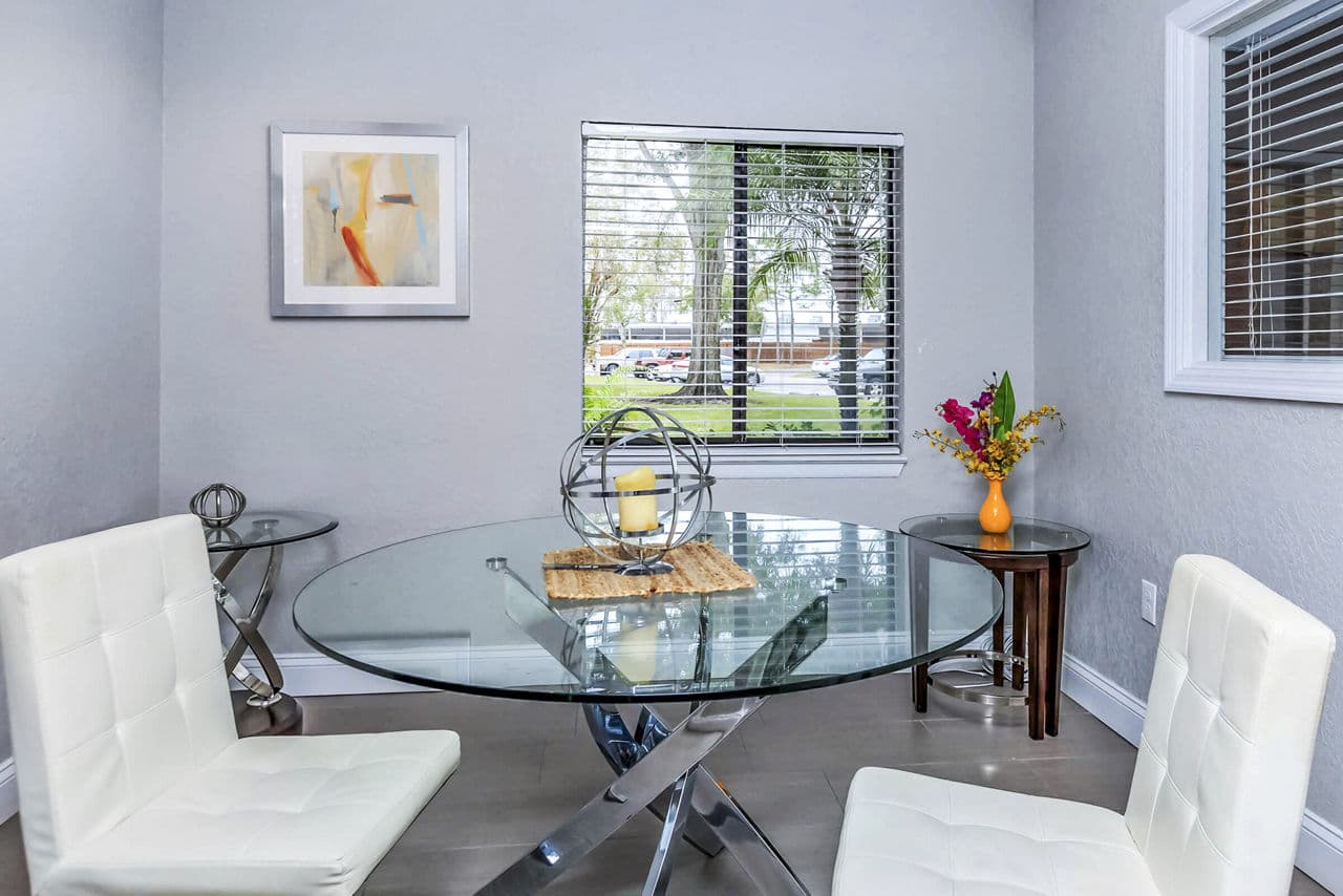 Avana Lakeview 12 of 17
