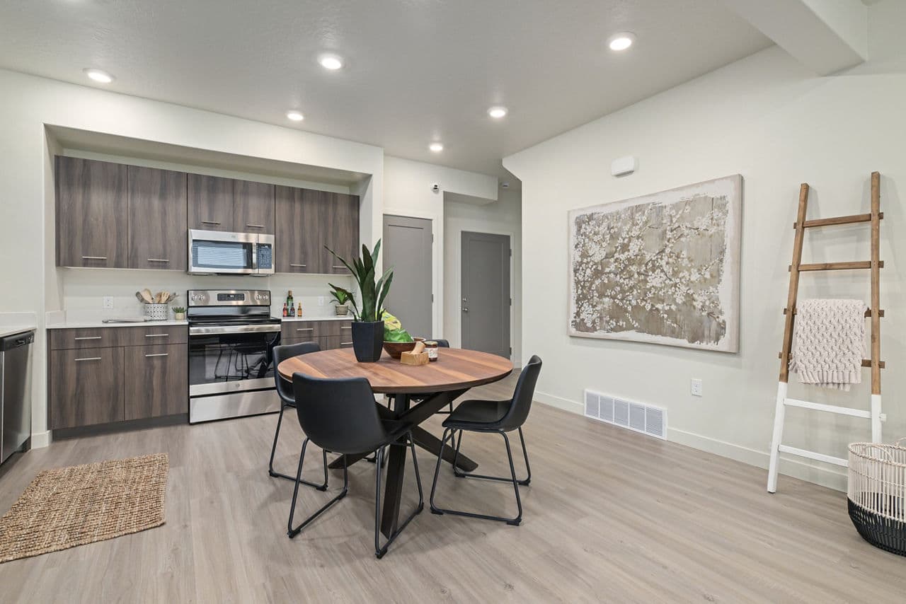 Fossil Cove Townhomes Pleasant Grove Ut 14 of 28