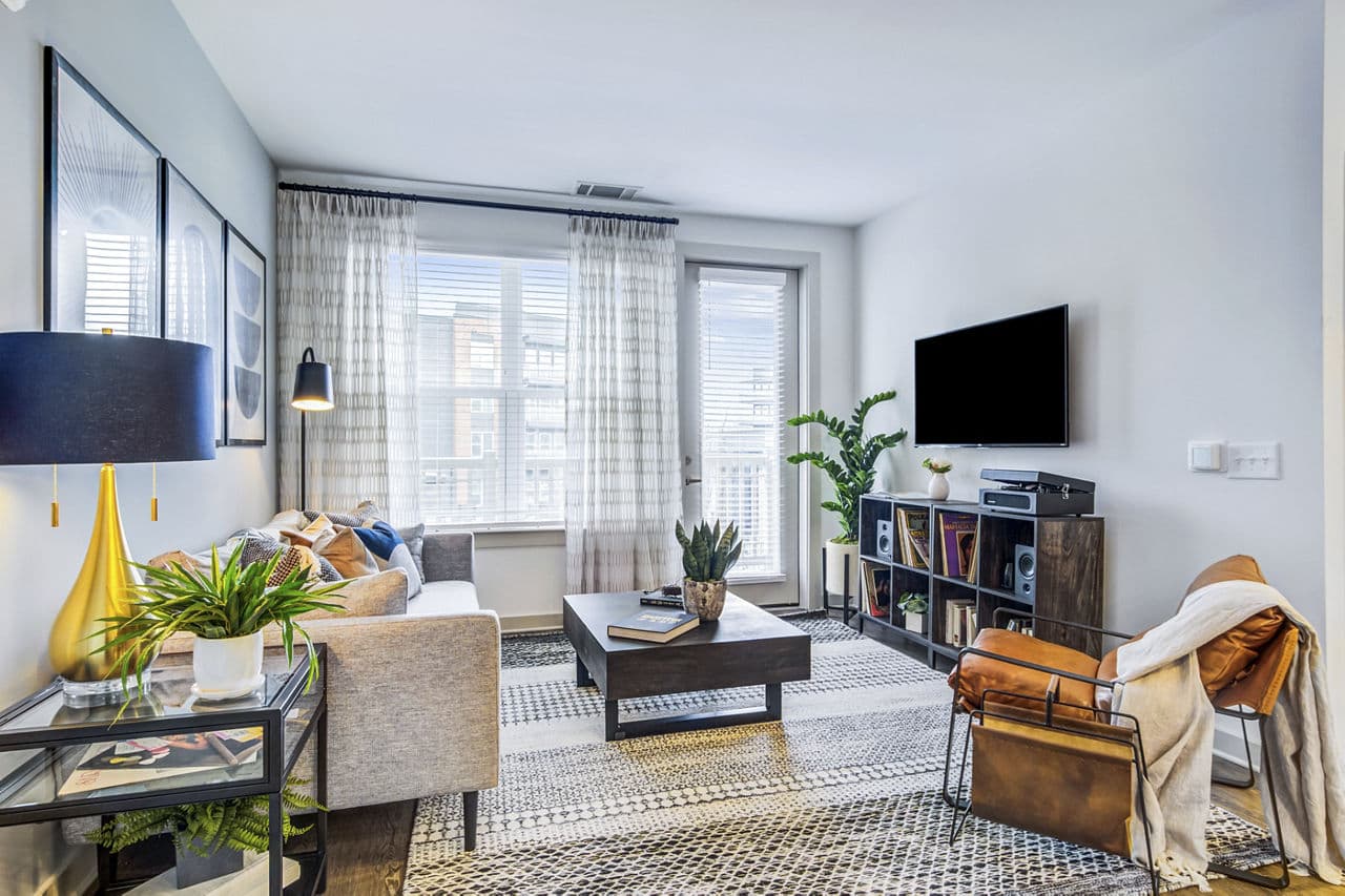 The Everly Apartments 16 of 23