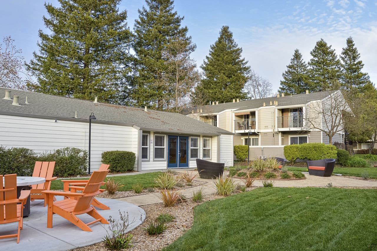 Vineyard Gardens Apartments Santa Rosa Ca 2 of 18