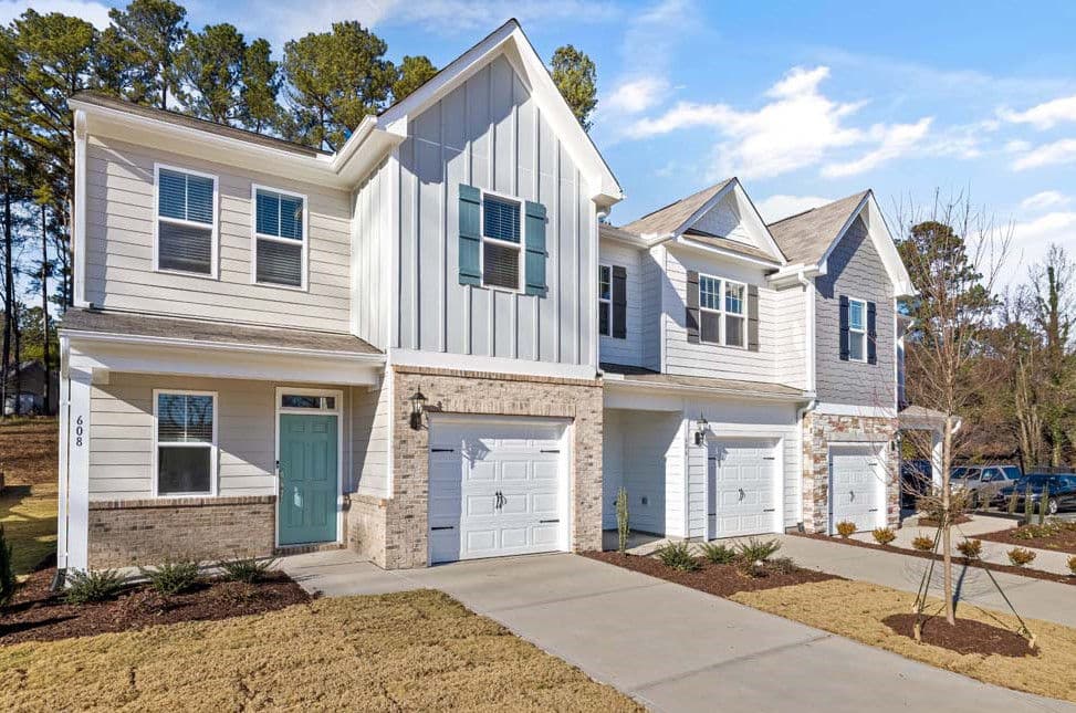 Ashford Townes Townhomes Fuquay Varina Nc 2 of 21