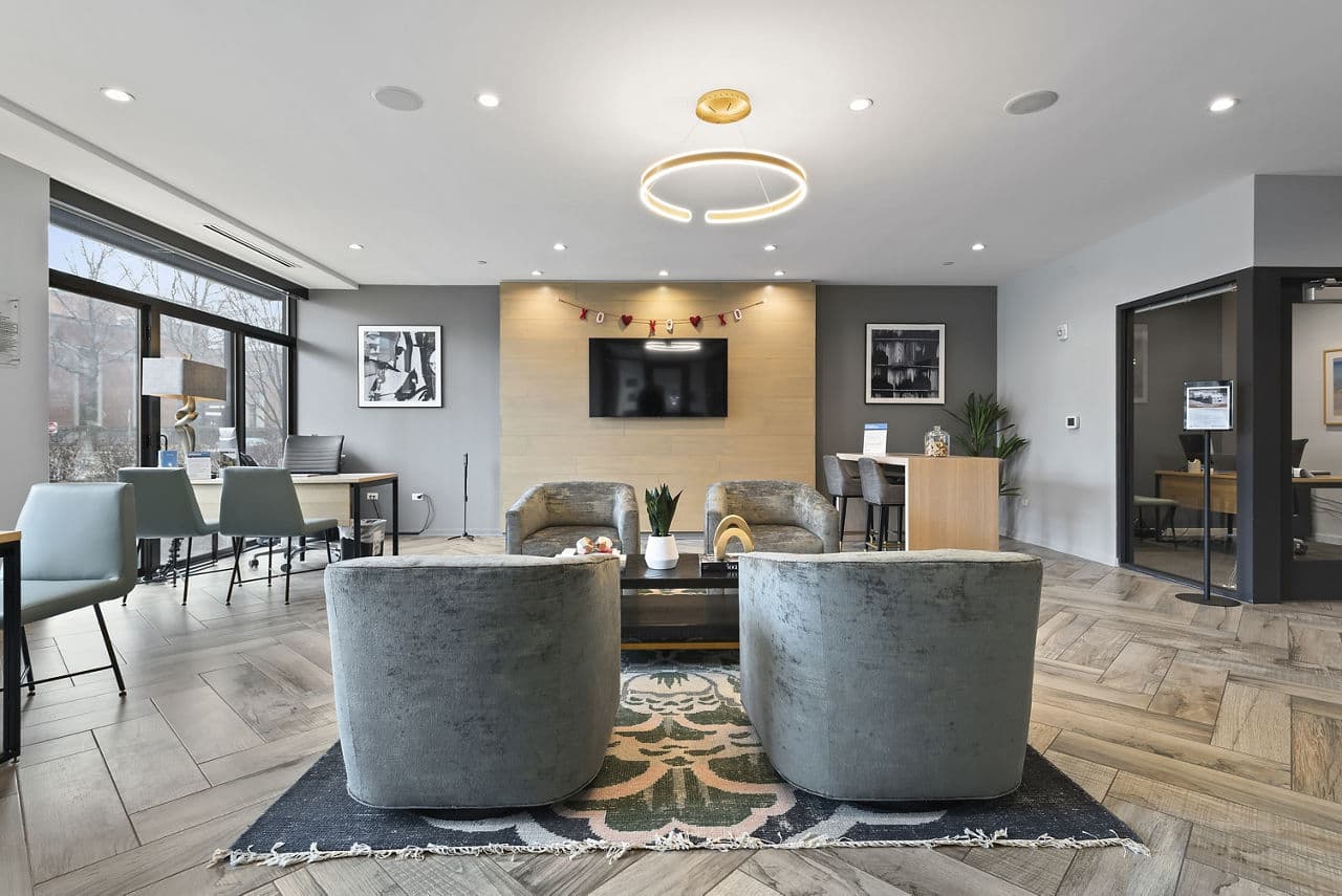 1717 Evanston 8 of 30