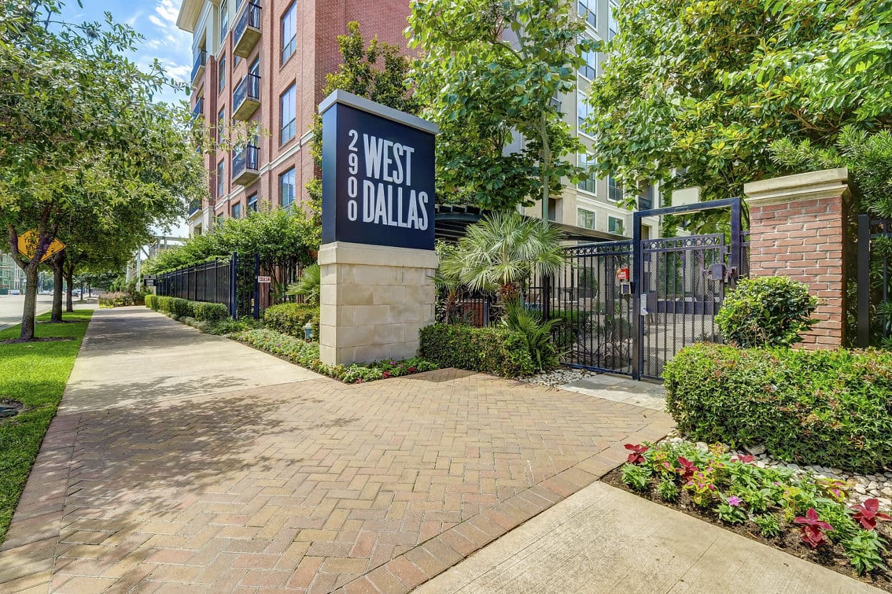 2900 West Dallas 4 of 8