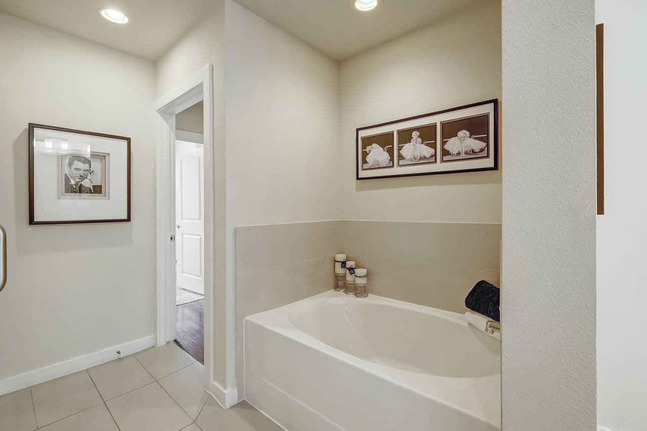 2900 West Dallas Houston Tx 36 of 36