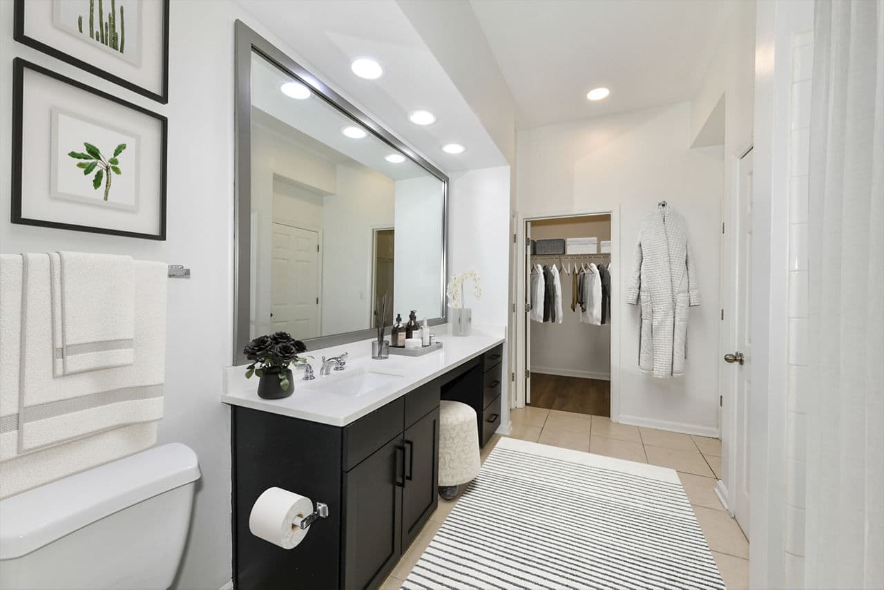 Kingsboro Luxury Apartments 6 of 8