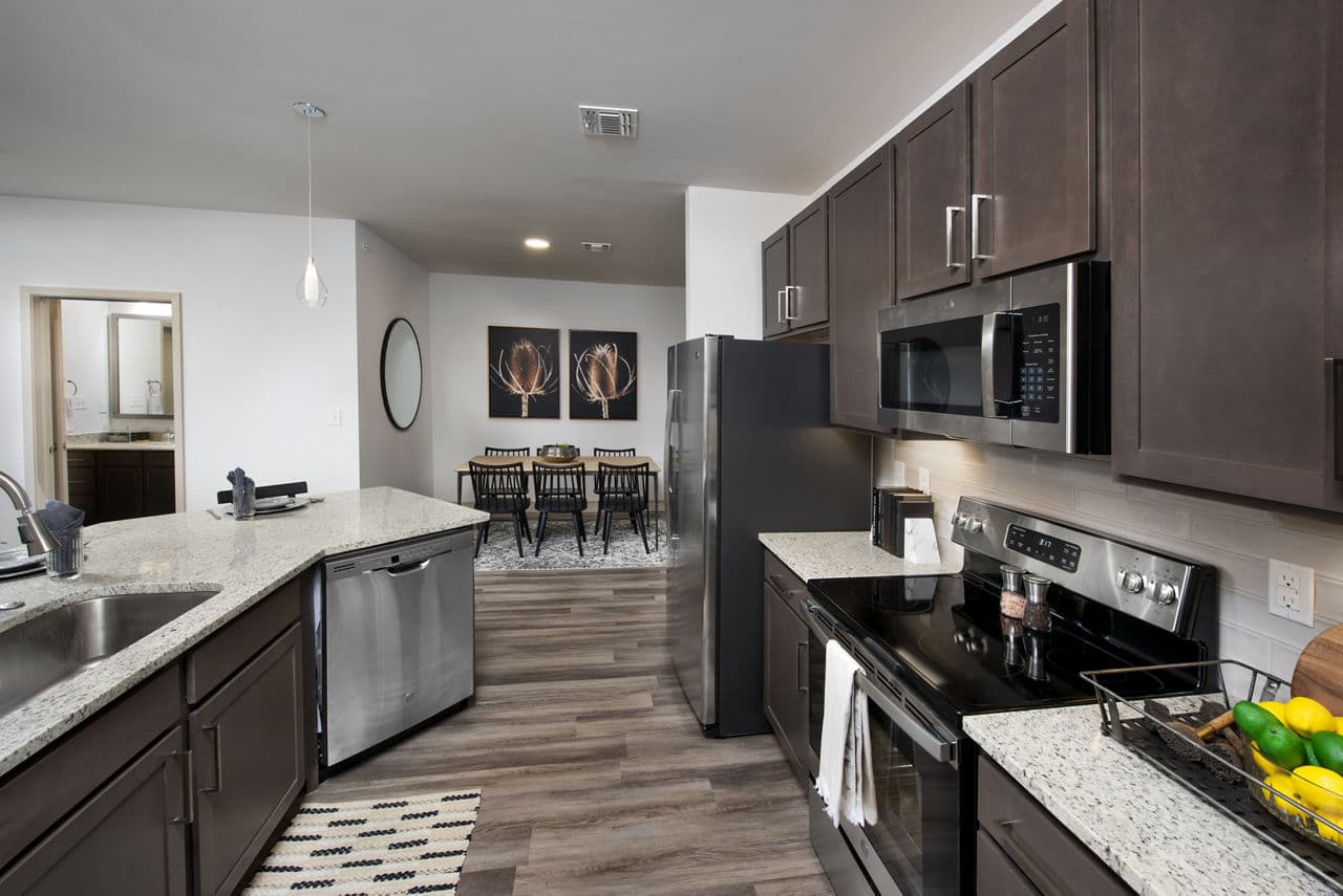 The Henry House At Clift Farm Apartments Madison Al 17 of 24