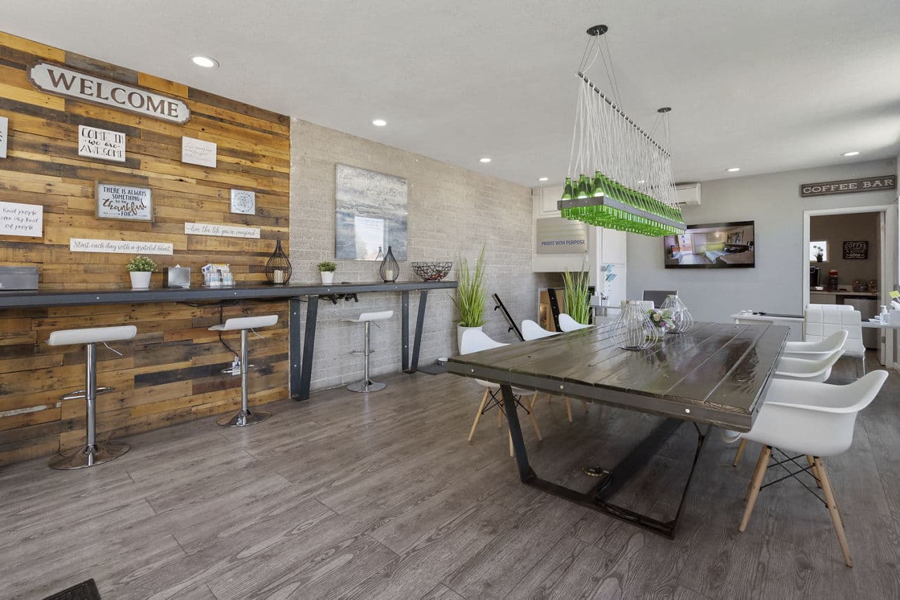 Crosstown Phoenix Apartments 4 of 8