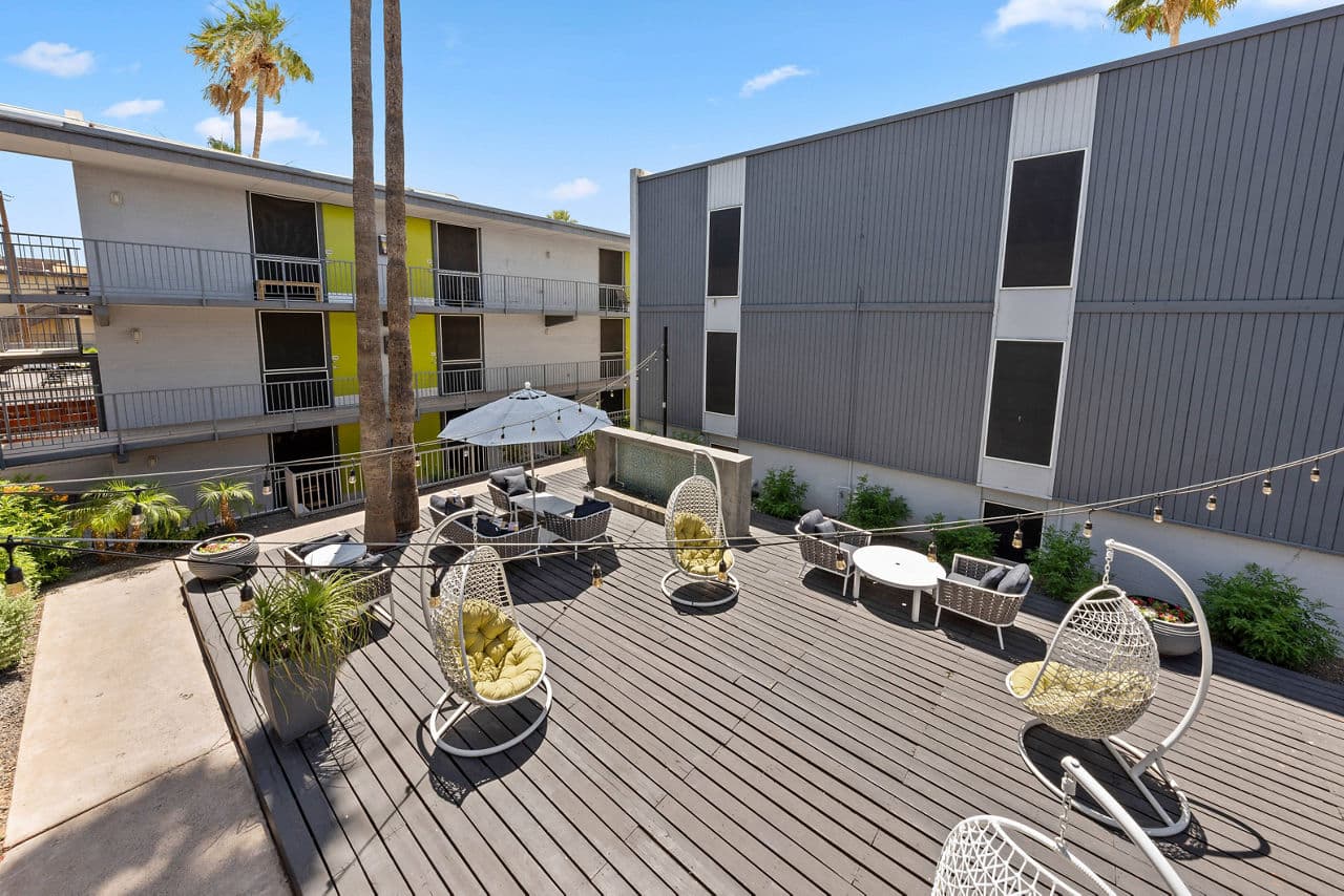 Crosstown Phoenix Apartments Phoenix Az 11 of 29