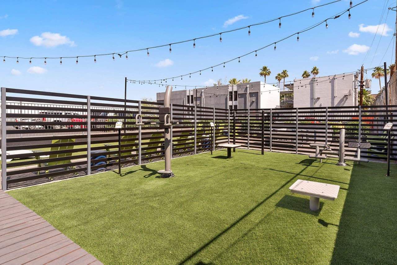 Crosstown Phoenix Apartments 7 of 8