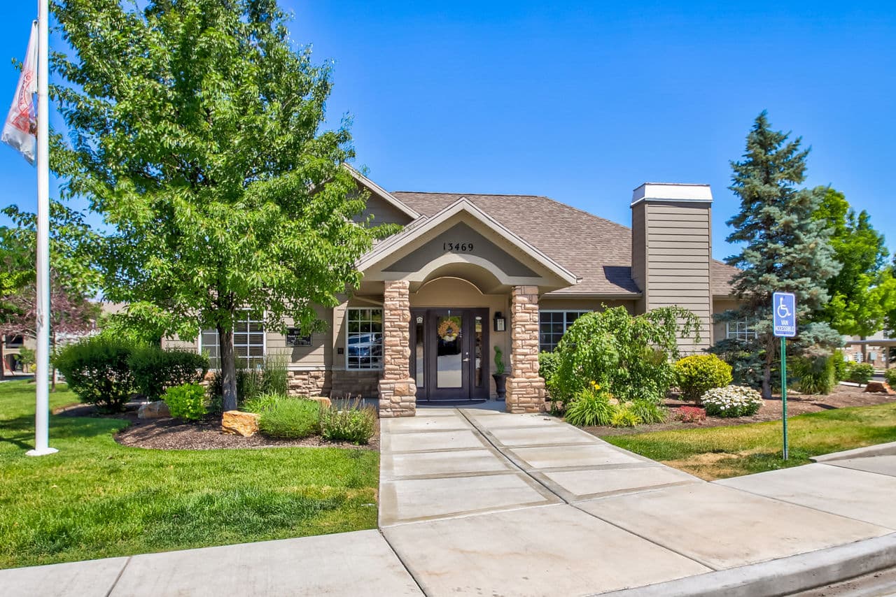 Monarch Meadows Herriman Ut 1 of 20