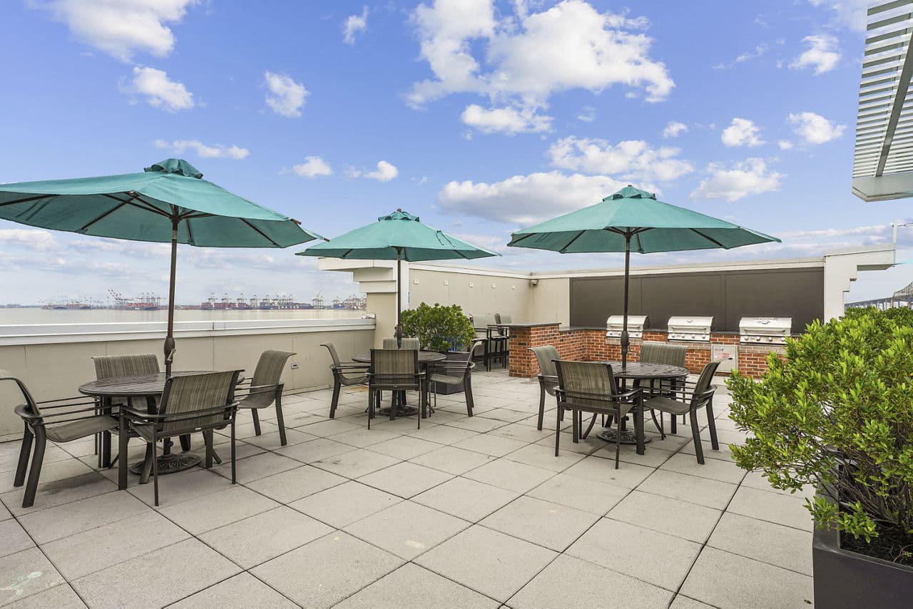Liberty Bay Club Apartments Bayonne Nj 11 of 24