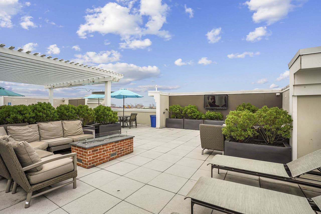 Liberty Bay Club Apartments Bayonne Nj 12 of 24