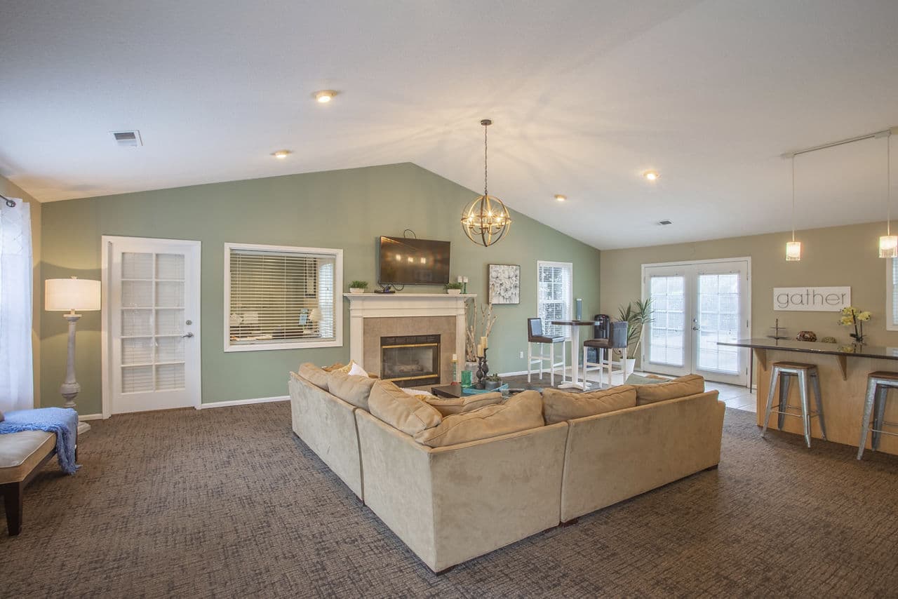 Larkspur Place 4 of 8