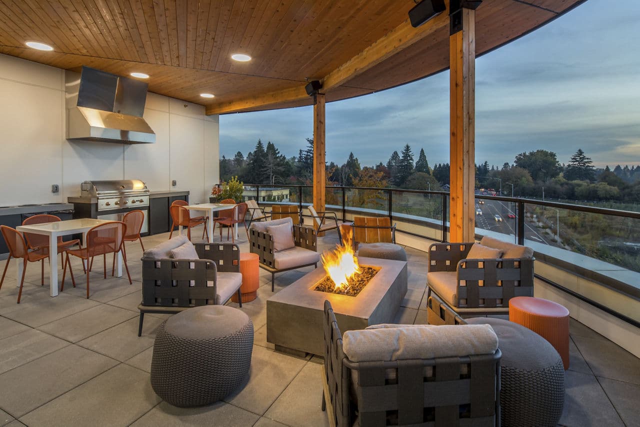 The Overland Tigard Or 6 of 23