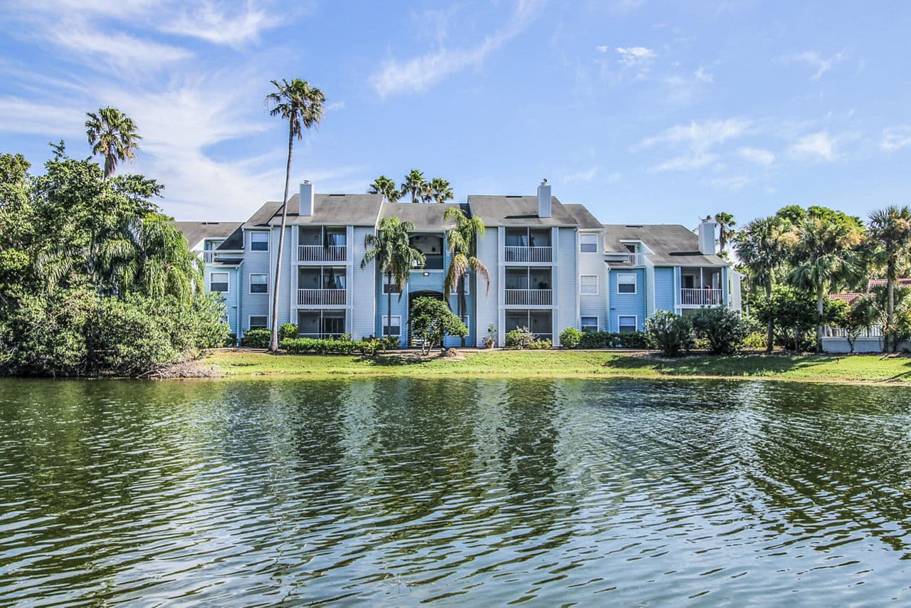 The Retreat At Vista Lake Fort Myers Fl 5 of 19
