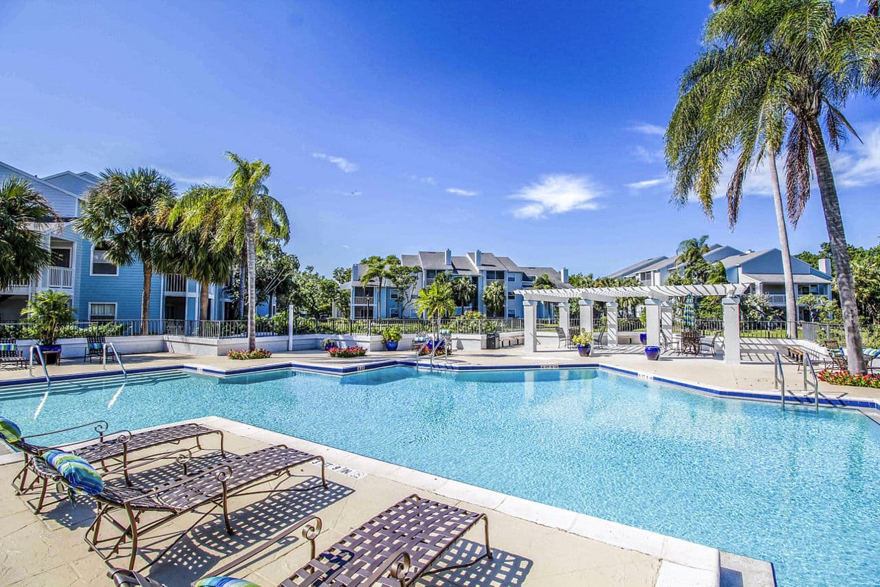 The Retreat At Vista Lake Fort Myers Fl 1 of 19