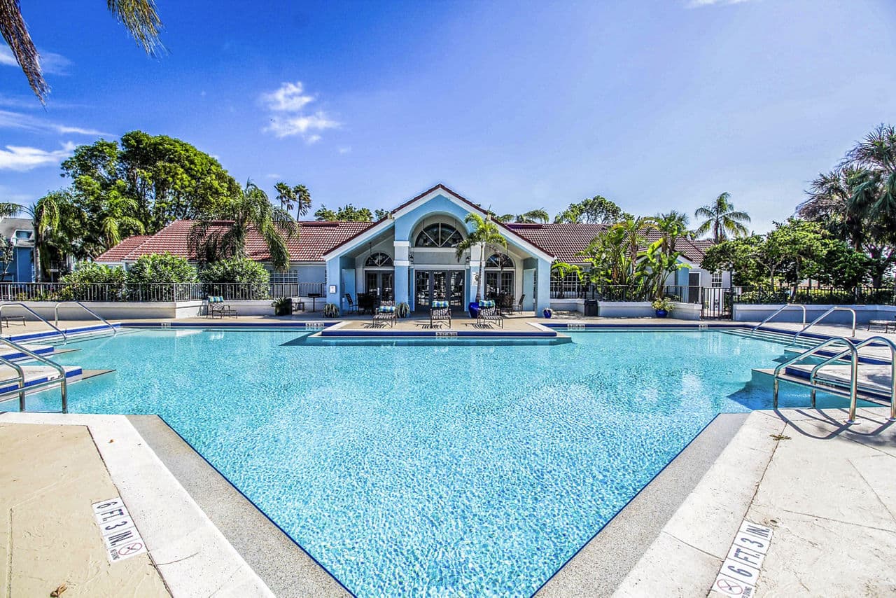 The Retreat At Vista Lake Fort Myers Fl 7 of 19